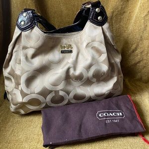 Coach shoulder bag